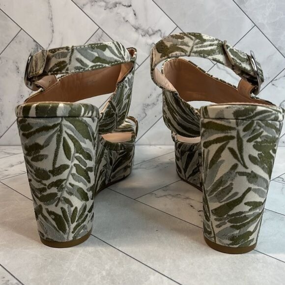 NWT Charles by Charles David Womens Jordan Green Multi Platform Wedges 9.5M - Picture 5 of 9